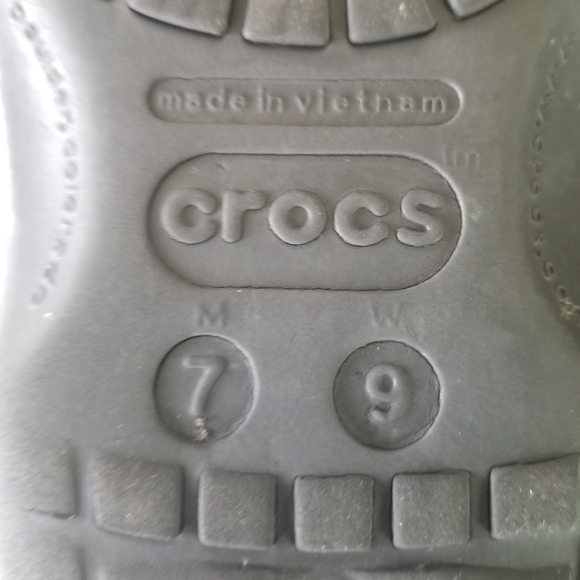 Crocs | Classic Clog Vacay Vibes Cherry - Picture 8 of 9
